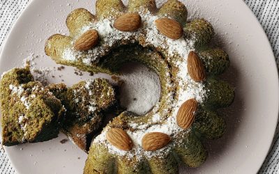 Vegán húsvéti kuglóf matchával