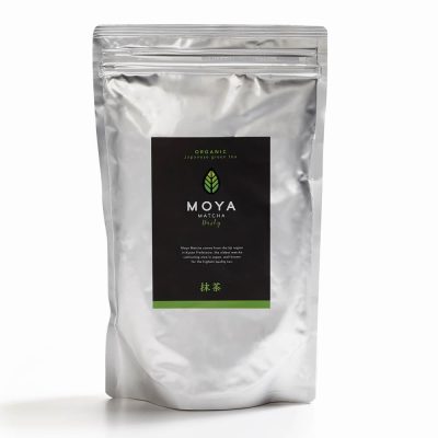 Moya Matcha Daily 100g organikus zöld tea tasakja elölnézetben