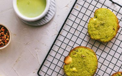 Matcha süti fehér csokival és pekándióval