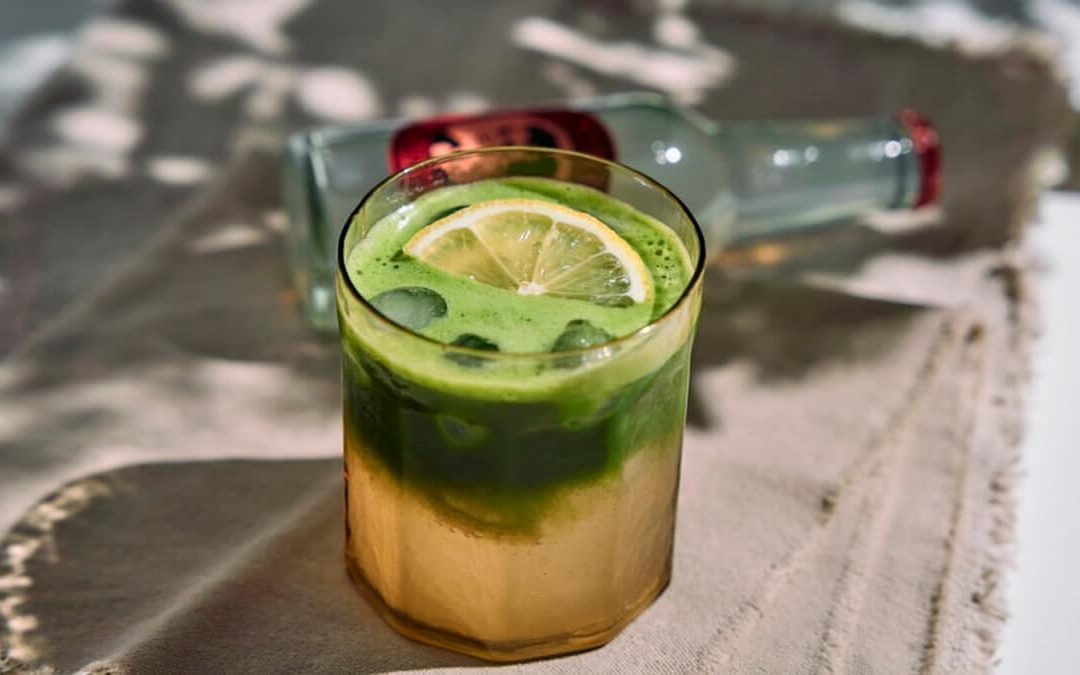 Matcha gyömbér tonik: csípős, buborékos nyári frissítő