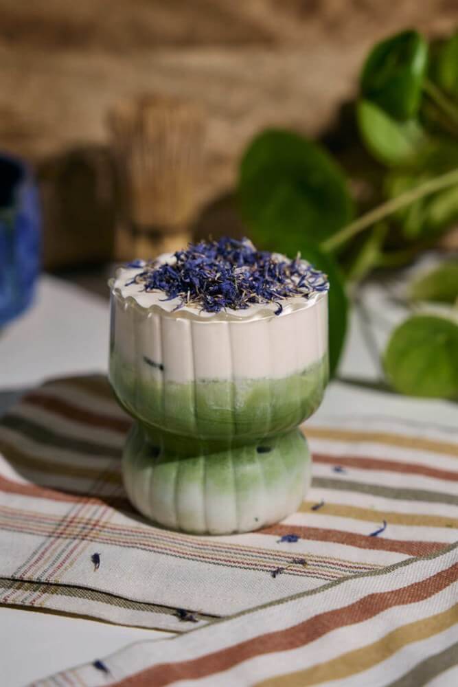 earl-grey-foam-matcha-2x3 Earl Grey habos matcha latte rétegei: tej, Earl Grey hab és matcha